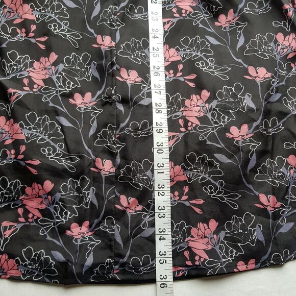 Layered with Love Dress Sz Medium Short Sleeve Floral Garden Bohemian Boho Chic - Picture 13 of 13